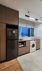 Lakeview Estate (D20), Apartment #639028011